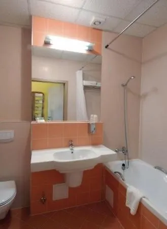 Отель Rychlo